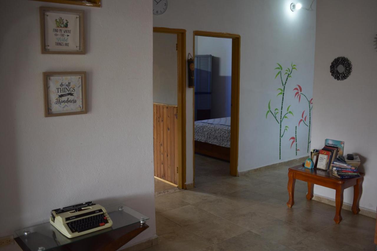 Artesanos Y Turistas Apartment Guatape Exterior photo