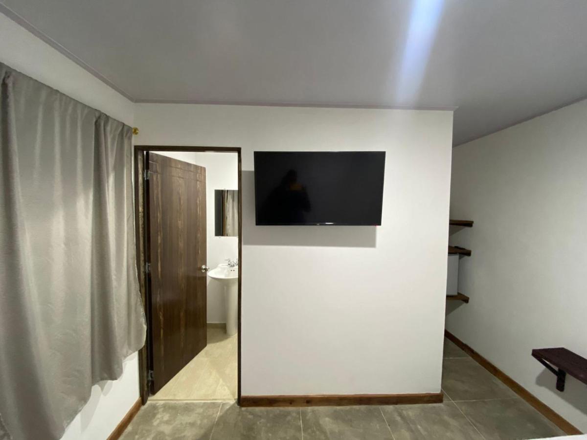 Artesanos Y Turistas Apartment Guatape Exterior photo